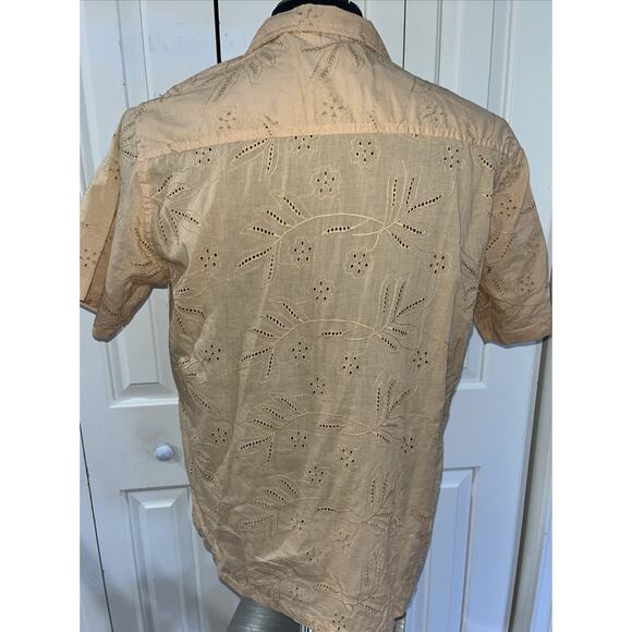 FREE PLANET Men’s Hawaiian Island Orange Sand Vented Shirt Sz SM New With Tags - Picture 2 of 7